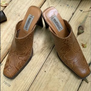 Matisse Mules Heels High Leather 7.5 tan Western 3” heels